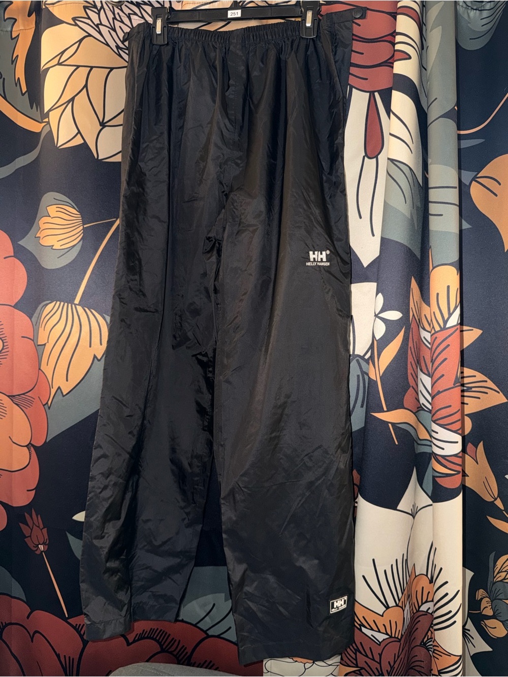 Helly Hansen Men's Helly-Tech Waterproof Rain Pants Black Size M Snaps And Zips